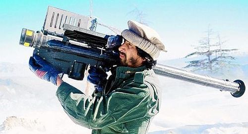 Taliban từng dùng chính loại tên lửa này để đánh vào không quân Mỹ khi nước này tiến hành cuộc chiến tại Afghanistan. Tuy nhiên họ đã chào thua vì không thể bẻ khóa được loại tên lửa này.