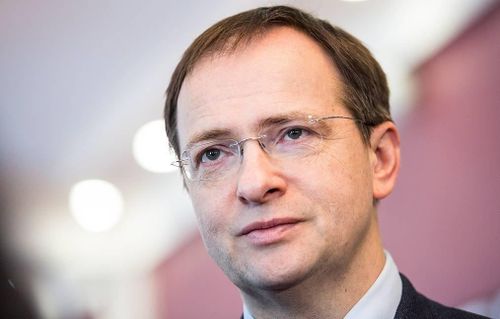  Ông Vladimir Medinsky - người đứng đầu phái đoàn Nga và là trợ lý của Tổng thống Vladimir Putin. Ảnh: TASS. 