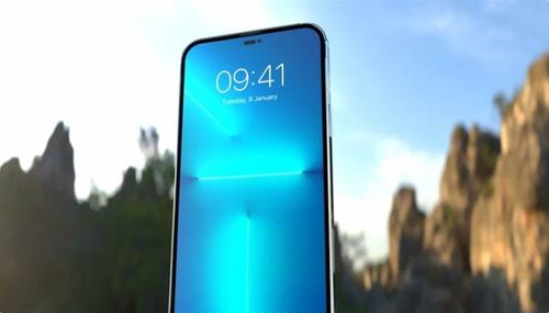  iPhone 14 Pro sở hữu màn hình đục lỗ hình chữ 'i'. Nguồn: #ios beta news 
