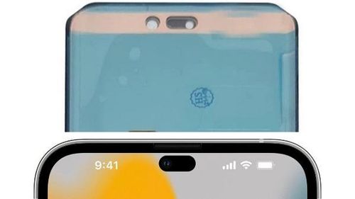 Điều này giúp Apple kiểm soát tốt hơn hiệu suất 5G và thời lượng sử dụng pin. Những thông tin rò rỉ gần đây cho biết iPhone 14 sẽ có màn hình OLED 6,06 inch và tần số quét 60 Hz. iPhone 14 Pro có kích thước giống như iPhone 14 nhưng tần số quét cao 120 Hz. Trong khi đó, iPhone 14 Pro Max được cho là có màn hình OLED 6,68 inch.