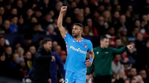 Renan Lodi ghi bàn giúp Atletico chiến thắng. (Nguồn: AP)