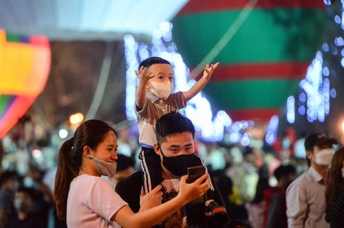 Sau ngày hội này, khinh khí cầu sẽ là sản phẩm du lịch thường xuyên của Hà Nội tại khu vườn nhãn Long Biên.