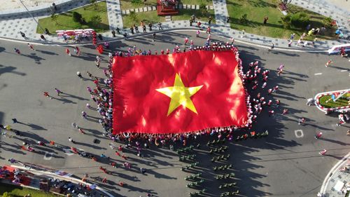Với tổng số VĐV (chuyên nghiệp, nghiệp dư) lên tới 3.700 người, giải đấu tại Côn Đảo chắc chắn tạo được tính hấp dẫn và sự cạnh tranh khốc liệt. Yếu tố về an toàn địa hình và công tác y tế đã được nhà tổ chức triển khai, đảm bảo giúp VĐV yên tâm tham dự. Các VĐV của tuyển điền kinh Việt Nam đang chuẩn bị cho SEA Games 31 cũng là những nhân tố được đặc biệt chờ đợi tại Tiền Phong Marathon 2022 ở Côn Đảo.