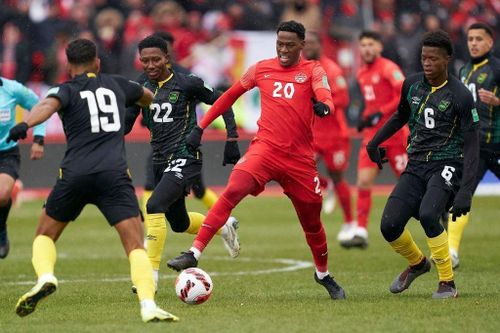  Jonathan David, 22 tuổi, là niềm tự hào tiếp theo của Canada. Chân sút của Lille ghi 13 bàn sau 29 trận ra sân ở Ligue 1 và đang được một loạt ông lớn tại châu Âu săn đón. 