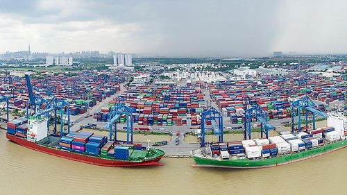 Cảng Cát Lái, TP Thủ Đức, TPHCM. Ảnh: HOÀNG HÙNG