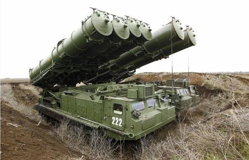 Thậm chí trong tương lai, không loại trừ khả năng S-300V4 sẽ bắn được cả tên lửa đánh chặn dòng 77N6 của S-500, đặc biệt khi đạn 9M82M của nó có rất nhiều điểm tương đồng, chỉ cần trang bị radar mới là sẽ tận dụng hết tầm bắn tối đa.