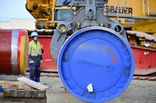 Đồng thời, các nước châu Âu khác phụ thuộc nhiều hơn vào nguồn cung từ Nga và dự báo họ sẽ không nghe theo lời khuyên của Lithuania, Latvia và Estonia - những quốc gia đang cố gắng thuyết phục EU cấm vận quy mô lớn.
