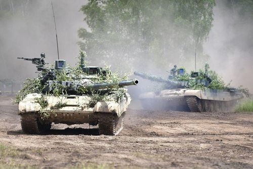 Séc đã chuyển cho Ukraine hàng chục xe tăng. Ảnh: ZumaPress