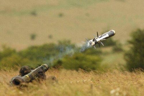 Tên lửa chống tăng Javelin. Ảnh: Janes.