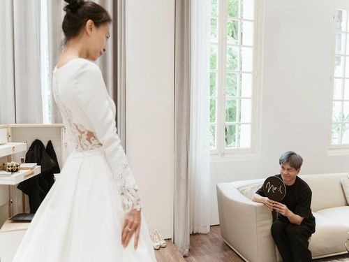 Ngô Thanh Vân gửi lời cảm ơn đến Nam Trung. Anh luôn bên cạnh cô trong suốt chặng đường vừa qua trong sự nghiệp thăng trầm và ở những giây phút quan trọng trong cuộc sống riêng tư.