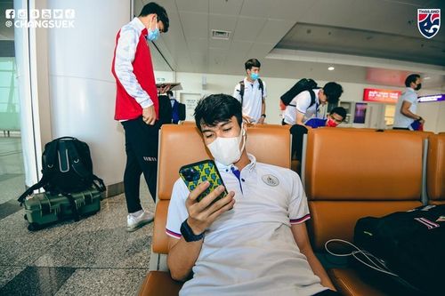 Các cầu thủ Thái Lan trông khá mệt mỏi và buồn bã