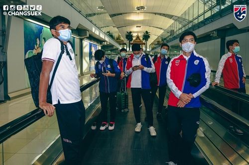 Đối với các cầu thủ, họ cũng mất những khoản hứa thưởng rất lớn vì thua Việt Nam