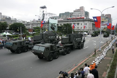Hệ thống phòng ngự tên lửa Patriot do Mỹ sản xuất trên đảo Đài Loan. Ảnh: AP.