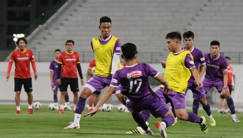 HLV Gong Oh-kyun khá ưa thích lối đá tấn công. Ảnh: VFF