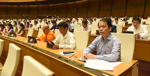 Các đại biểu Quốc hội tỉnh Sóc Trăng tại Kỳ họp thứ Ba, Quốc hội Khóa XV. Ảnh: Quang Khánh