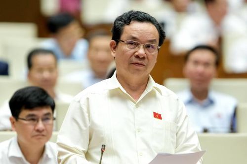 ĐBQH Hoàng Văn Cường