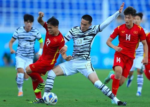 U23 Việt Nam trong trận hòa đương kim vô địch U23 Hàn Quốc