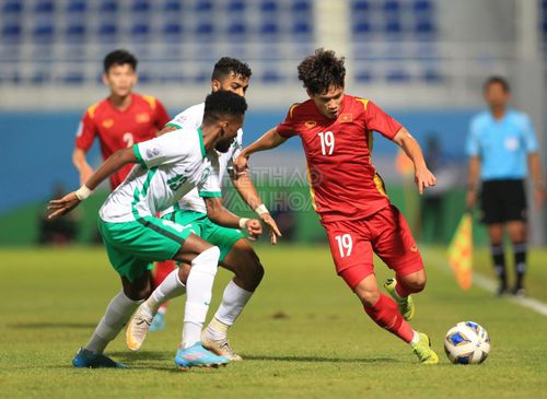 HLV Al-Shehri khen U23 Việt Nam chơi tốt (Ảnh: Song Ngọc)