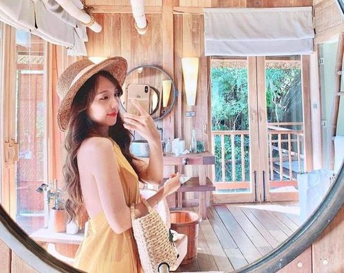 Hà Dương cũng thường xuyên tương tác trong các bài đăng của bạn trai.