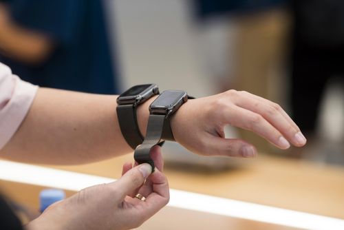 3 mẫu smartwatch sẽ được Táo khuyết giới thiệu trong năm nay. Ảnh: Bloomberg.