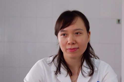 Thạc sĩ, bác sĩ Đặng Thị Thúy, Trưởng khoa Nhi, Bệnh viện Bệnh Nhiệt đới Trung ương. Ảnh: Quốc Toàn.