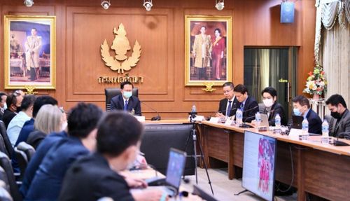 Các lãnh đạo cấp cao của ASEAN họp về việc đồng tổ chức World Cup tại Thái Lan. Ảnh: Thairath.