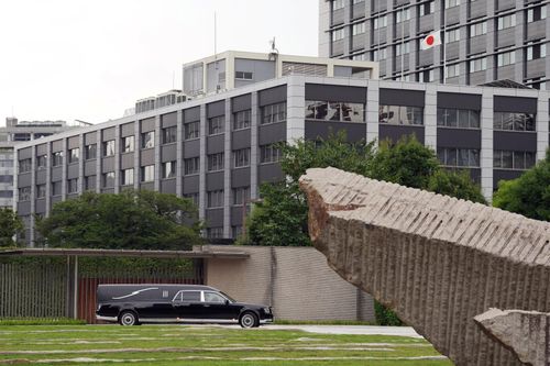 Điểm đến cuối cùng trong chuyến đi sẽ là nhà tang lễ Kirigaya, nơi ông Abe được hỏa táng.
