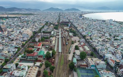 Toàn cảnh ga đường sắt Đà Nẵng chụp từ trên cao. Ảnh: Đoàn Nguyên.