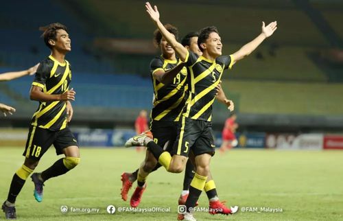 Niềm vui của các cầu thủ U19 Malaysia khi giành chức vô địch U19 Đông Nam Á 2022. Ảnh: FAM