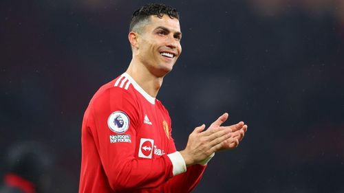 Man Utd vừa tổ chức trận giao hữu kín gặp Wrexham. Ronaldo có mặt nhưng chỉ ngồi trên khán đài theo dõi. Thầy trò HLV Erik ten Hag giành chiến thắng 4-1. Christian Eriksen là một trong những cầu thủ ghi bàn, theo MEN.
