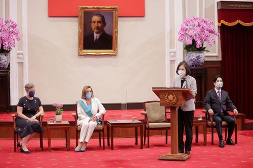  Bà Thái hoan nghênh chuyến thăm của bà Pelosi cùng đoàn đại biểu Quốc hội Mỹ tới Đài Loan. Bên cạnh đó, bà Thái cũng khẳng định chủ tịch Hạ viện Mỹ là một trong những người bạn tận tâm nhất với Đài Loan. 