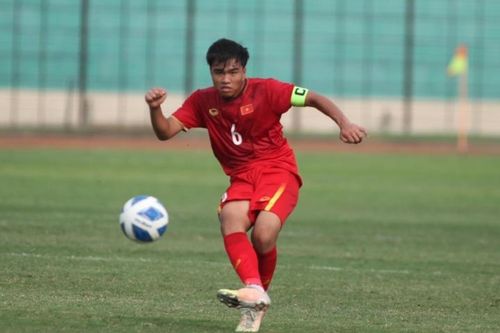 U16 Việt Nam đang áp đảo.