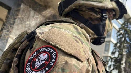 Được thành lập bởi Dmitriy Valeryevich Utkin - người đã phục vụ trong cả Chiến tranh Chechnya lần thứ nhất và thứ hai, tổ chức này được báo cáo có khoảng 1.000 nhân viên vào năm 2016, và tăng lên 6.000 vào cuối năm 2017, con số hiện tại ước tính là trên 10 nghìn người.