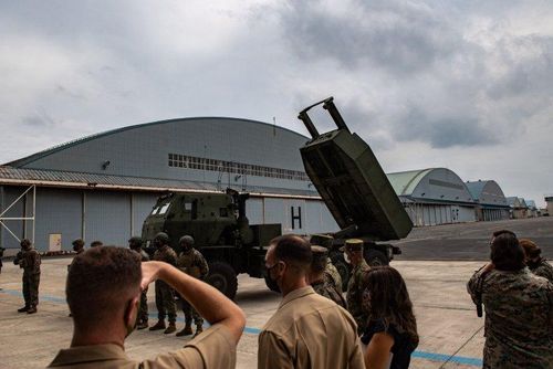 Cùng lúc đó, kênh Telegram Grey Zone còn công bố một bản đồ cho thấy các vị trí Quân đội Ukraine triển khai hệ thống HIMARS, điều này cho thấy rằng lính đánh thuê của Nga thực sự đã ở trong khu vực hoạt động của vũ khí này.