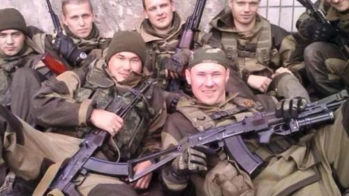 Trong một bài phân tích đăng trên tờ Kyiv Post, nhà báo Aleksandra Klitina mô tả Tập đoàn quân sự tư nhân Wagner của Nga “tệ hơn cả Đức Quốc xã”, viện dẫn sự tàn bạo của công ty lính đánh thuê này trên khắp các chiến trường từ Syria cho tới Donbass.