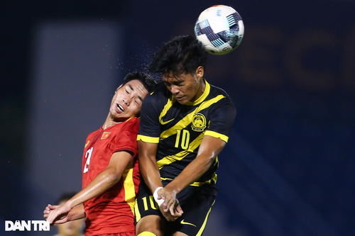 U19 Việt Nam là đội đầu tiên chắc chắn có vé vào chơi trận chung kết. Ảnh: Dân Trí.