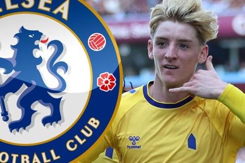Everton từ chối lời đề nghị 45 triệu bảng của Chelsea cho Gordon