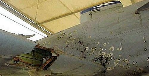 Tổng cộng chiếc A-10 có 378 lỗ thủng trên thân, trong đó 17 lỗ ngay dưới buồng lái.