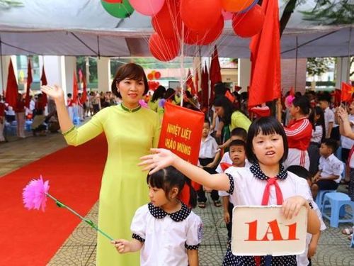 Chỉ còn 10 ngày nữa, lễ khai giảng năm học mới sẽ diễn ra. (Ảnh: Minh Sơn/Vietnam+)