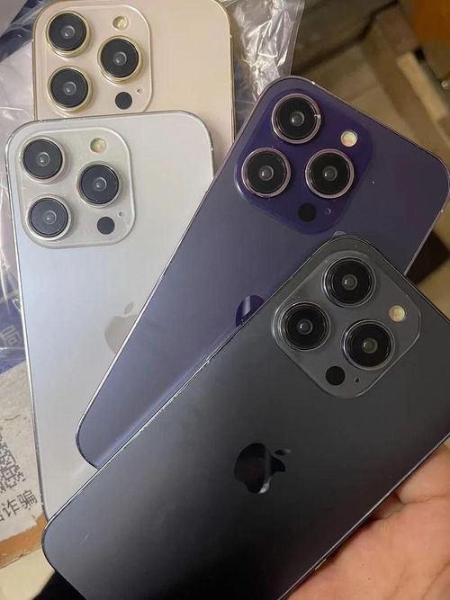  iPhone 14 Pro màu tím sẽ có thể thay đổi màu sắc tùy vào ánh sáng. Ảnh: DanRui. 