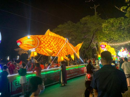 Hình tượng cá cũng khá phổ biến