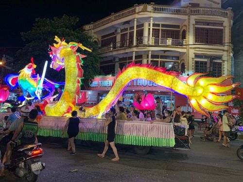 Hình rồng kết hợp với chim phượng