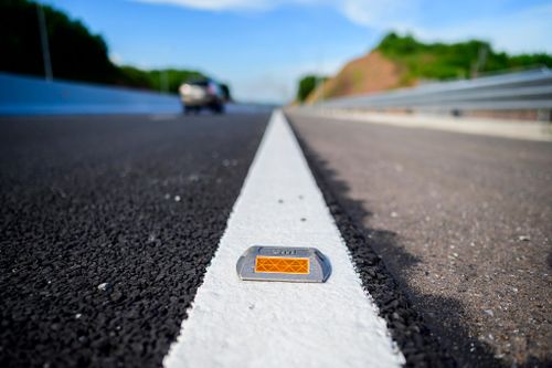  Trong quá trình thực hiện dự án, chủ đầu tư gặp nhiều khó khăn do vướng dịch Covid-19 và thời tiết thất thường gây ảnh hưởng đến tiến độ của toàn tuyến. 
