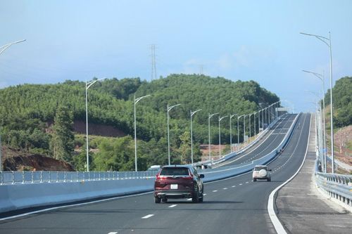 Với công trình này, Quảng Ninh trở thành tỉnh có số km đường cao tốc lớn nhất cả nước với 176 km, chiếm 18%.
