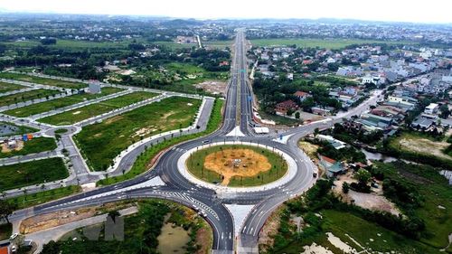 Nút giao cuối tuyến nối với Cửa khẩu quốc tế Móng Cái. (Ảnh: Huy Hùng/TTXVN)