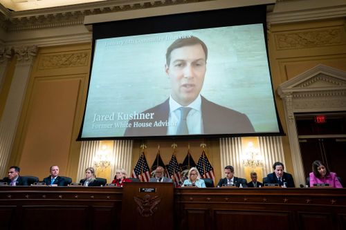  Ông Jared Kushner tham gia điều trần về vụ bạo loạn ngày 6/1/2021 tại Điện Capitol. Ảnh: New York Times. 