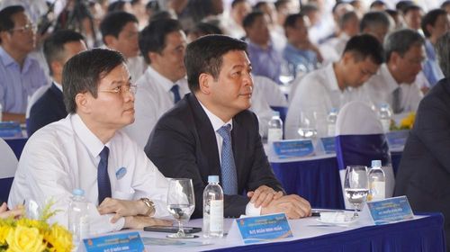 Bộ trưởng Bộ Công Thương Nguyễn Hồng Diên tham dự lễ khánh thành