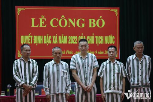 Trong số 71 phạm nhân được đặc xá tại trại Vĩnh Quang có 5 người quốc tịch các nước Trung Quốc, Malaysia.
