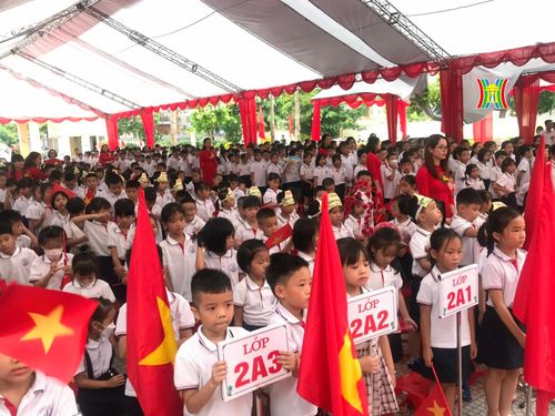 Hà Nội là nơi có quy quy mô giáo dục lớn nhất cả nước với gần 2.900 trường học các cấp và hơn 2,2 triệu học sinh. Ảnh: Nguyễn Thủy