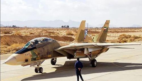 Việc Không quân Iran sở hữu chiến đấu cơ Su-35, sẽ sớm giúp không quân nước này đạt được sức mạnh chiến đấu. Hiện nay, Không quân Iran vẫn sử dụng máy bay chiến đấu F-14 Tomcat làm chiến đấu cơ chủ lực. F-14 là mẫu máy bay mà Hải quân Mỹ đã loại bỏ từ năm 2008, mặc dù nó được đánh giá là máy bay đánh chặn mạnh nhất.